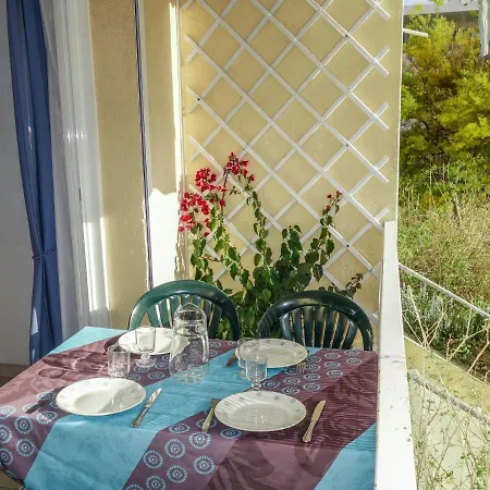 Les Bermudes Apartment
